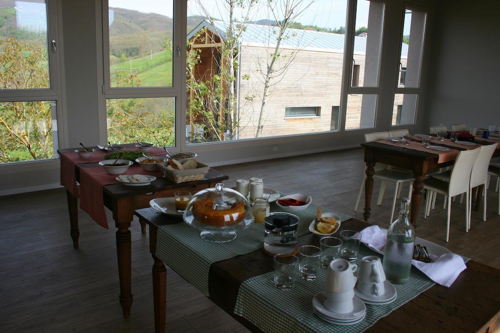 הוילה Sambuceto  Agriturismo Il Cielo Di Strela מראה חיצוני תמונה